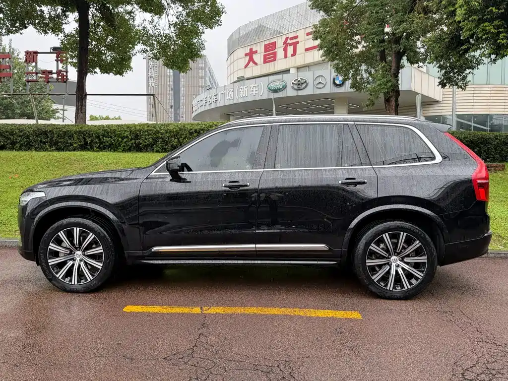 Volvo XC90 — фото 3