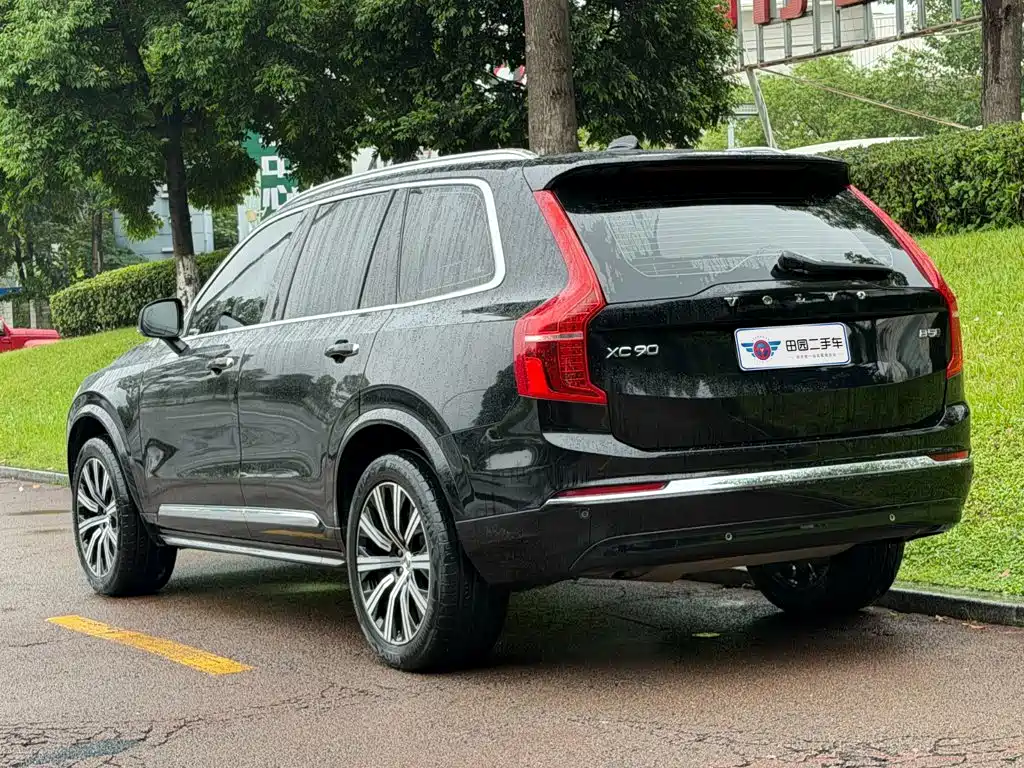 Volvo XC90 — фото 4
