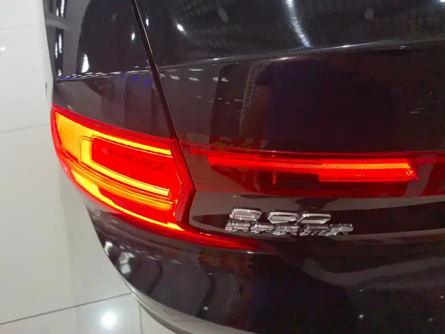 Volvo S90 — фото 4