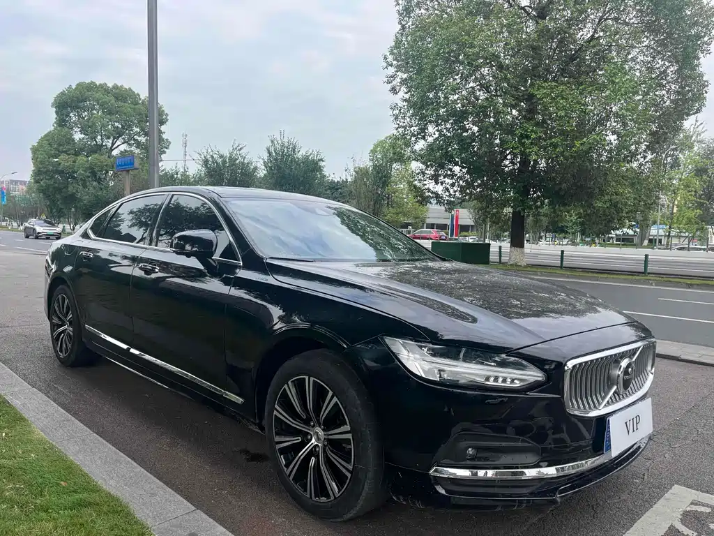 Volvo S90 — фото 3