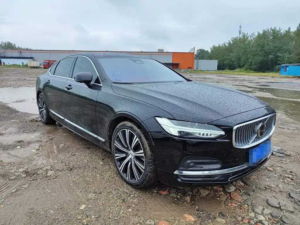 Volvo S90 — фото 3
