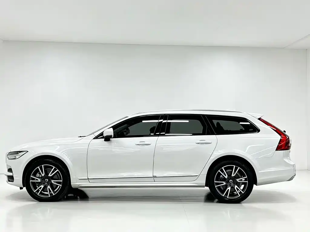 Volvo V90 — фото 3