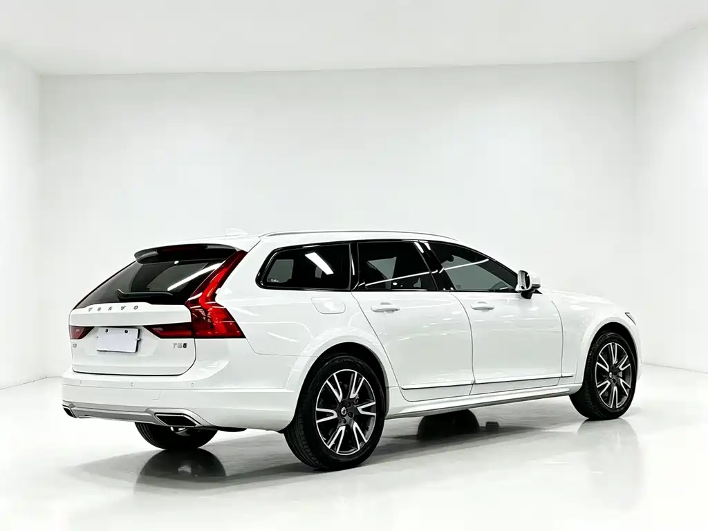 Volvo V90 — фото 5