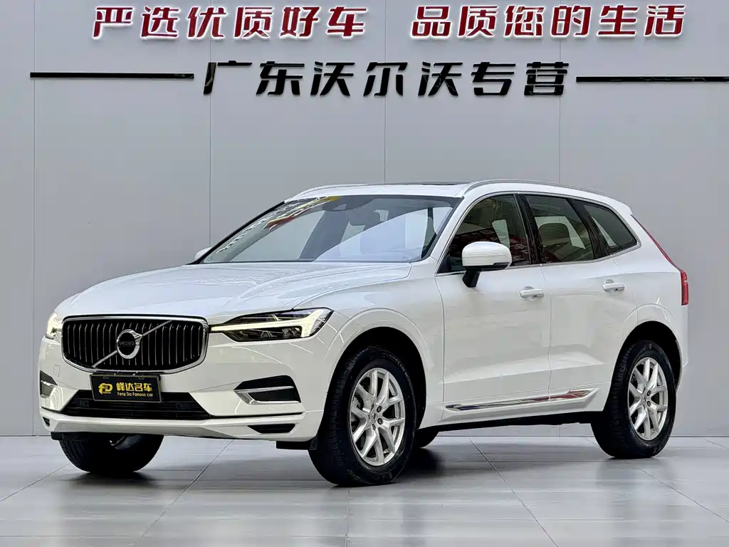Volvo XC60 — фото 2