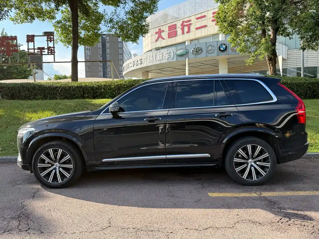Volvo XC90 — фото 3