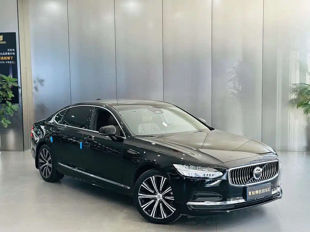 Volvo S90 — фото 3