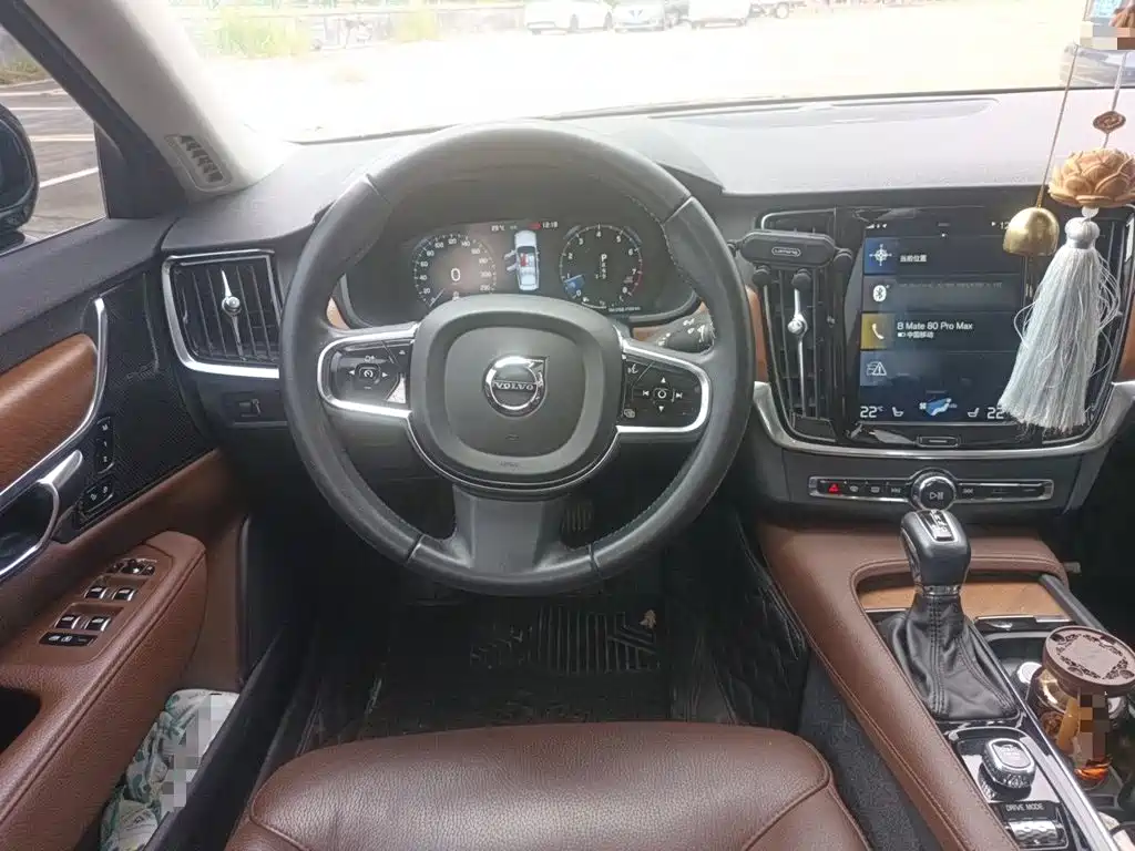 Volvo S90 — фото 11