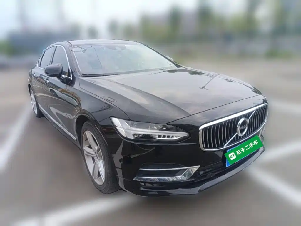 Volvo S90 — фото 3