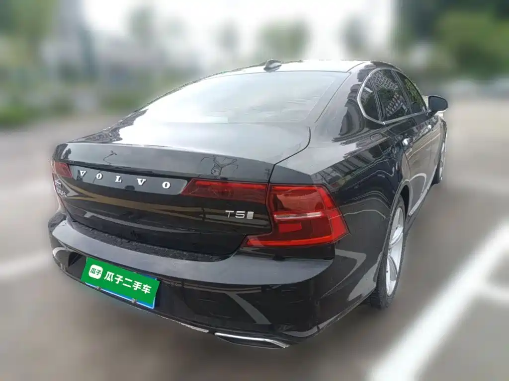Volvo S90 — фото 6