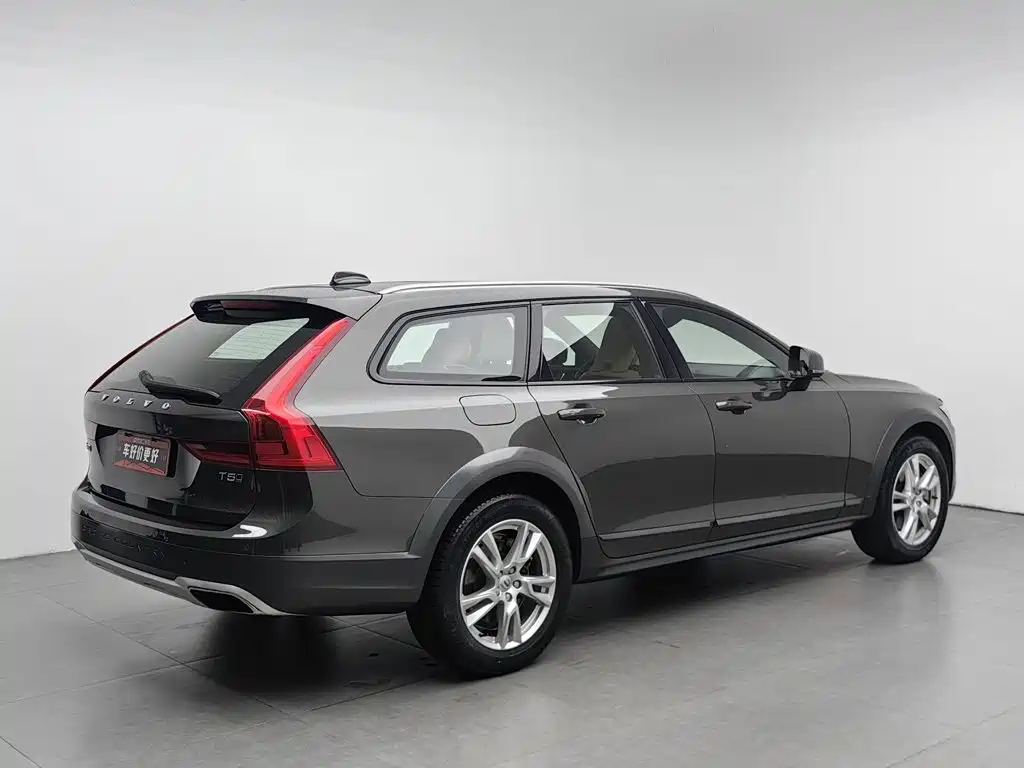 Volvo V90 — фото 2