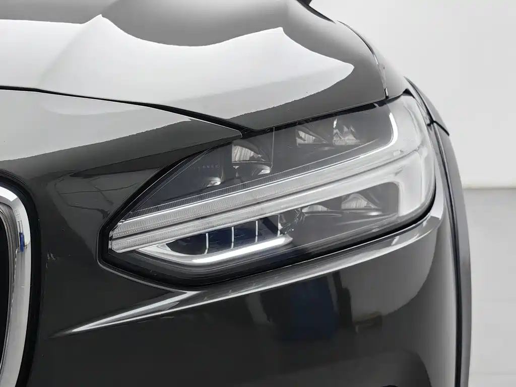 Volvo V90 — фото 7