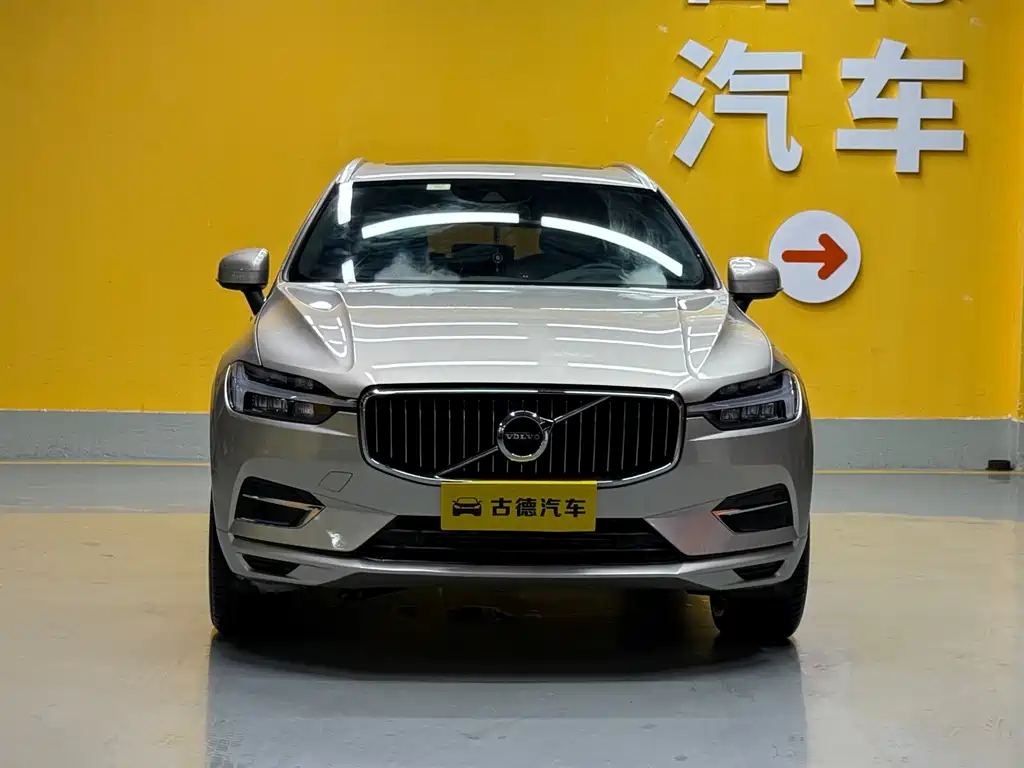 Volvo XC60 — фото 2