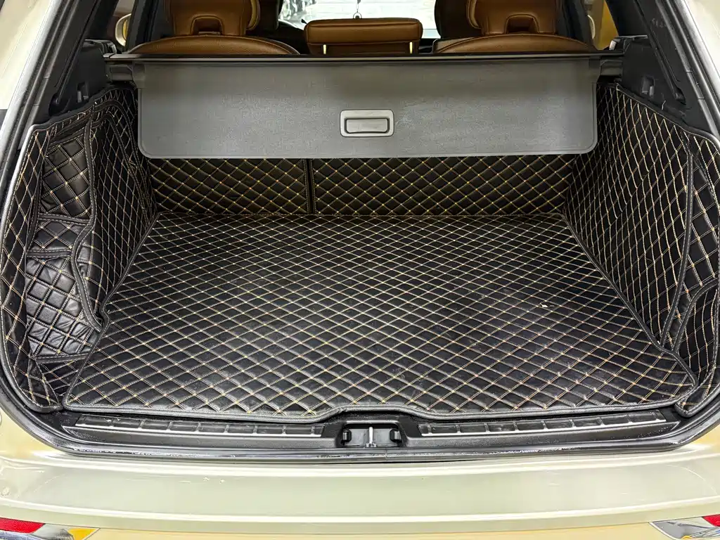 Volvo XC60 — фото 23