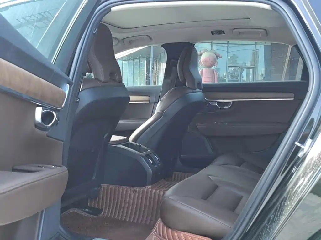 Volvo S90 — фото 2