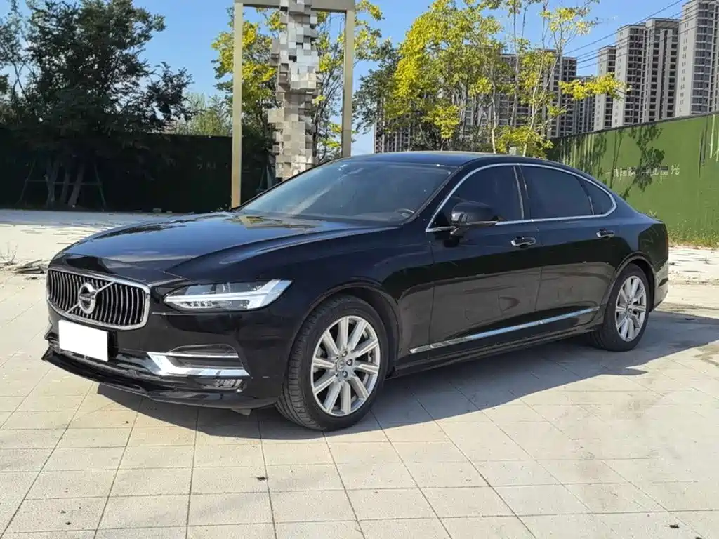 Volvo S90 — фото 3