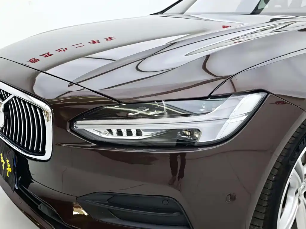 Volvo S90 — фото 4