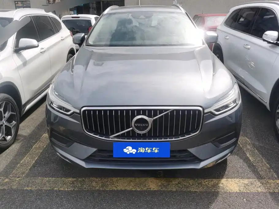 Volvo XC60 — фото 2
