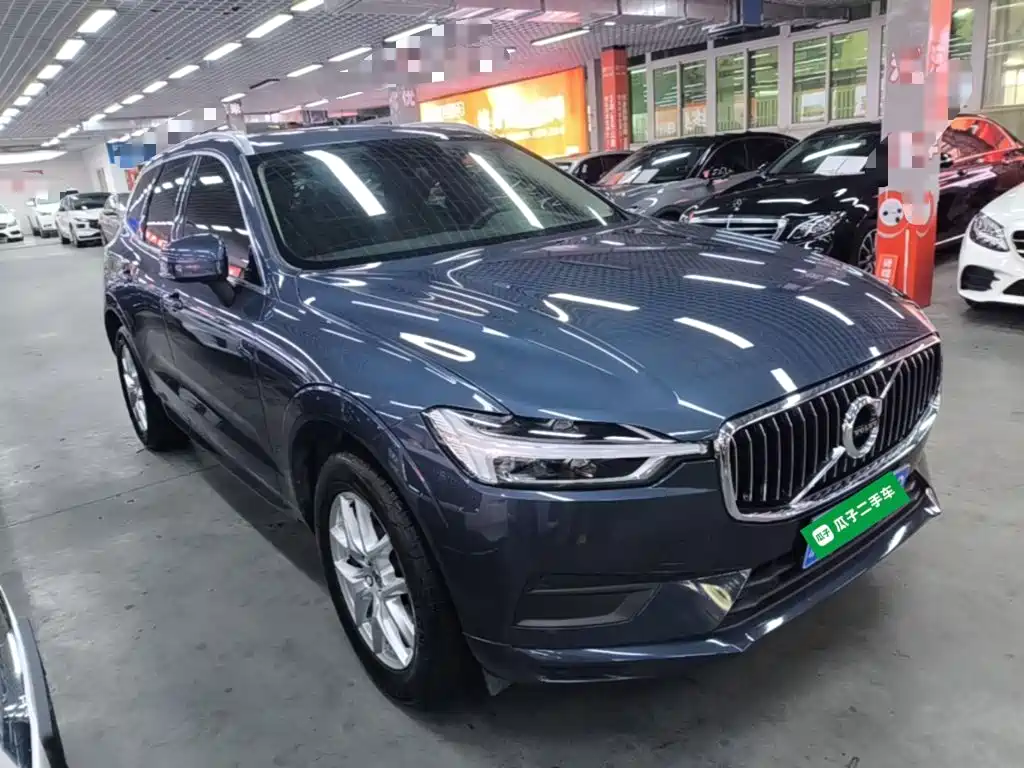 Volvo XC60 — фото 4