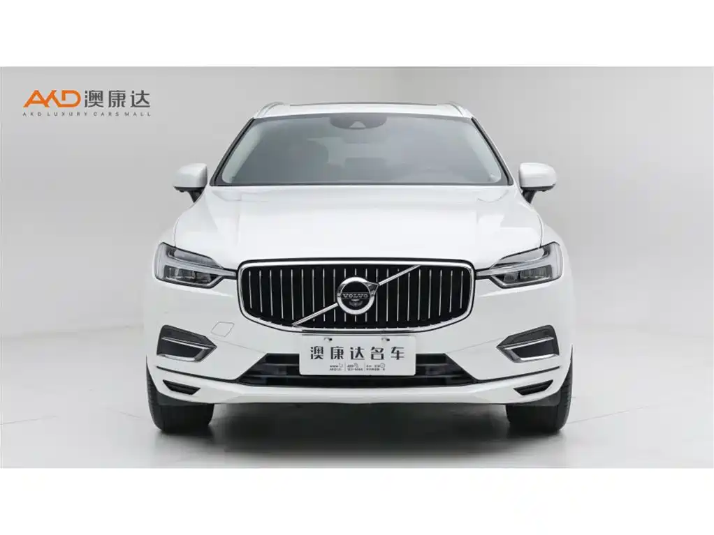 Volvo XC60 — фото 2