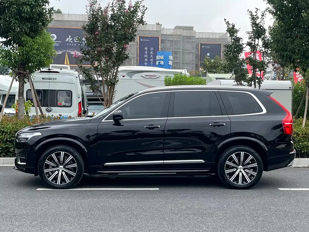 Volvo XC90 — фото 3