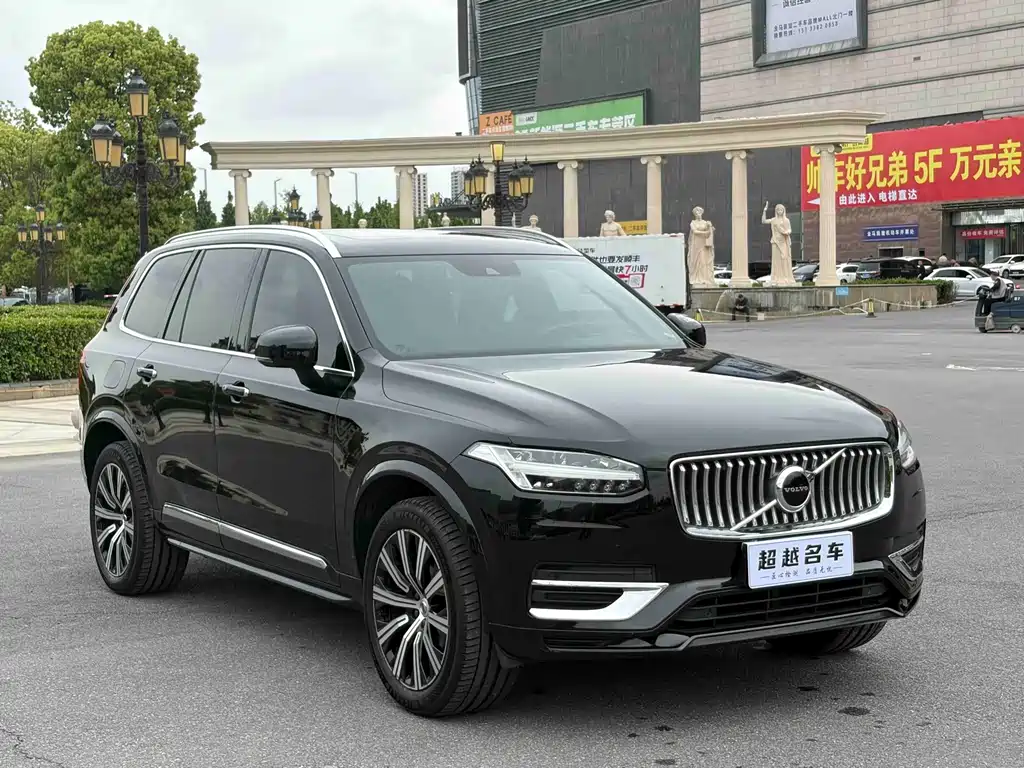 Volvo XC90 — фото 3