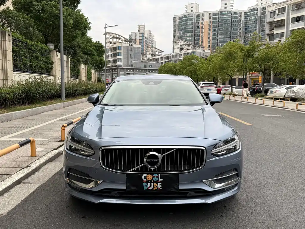 Volvo S90 — фото 2