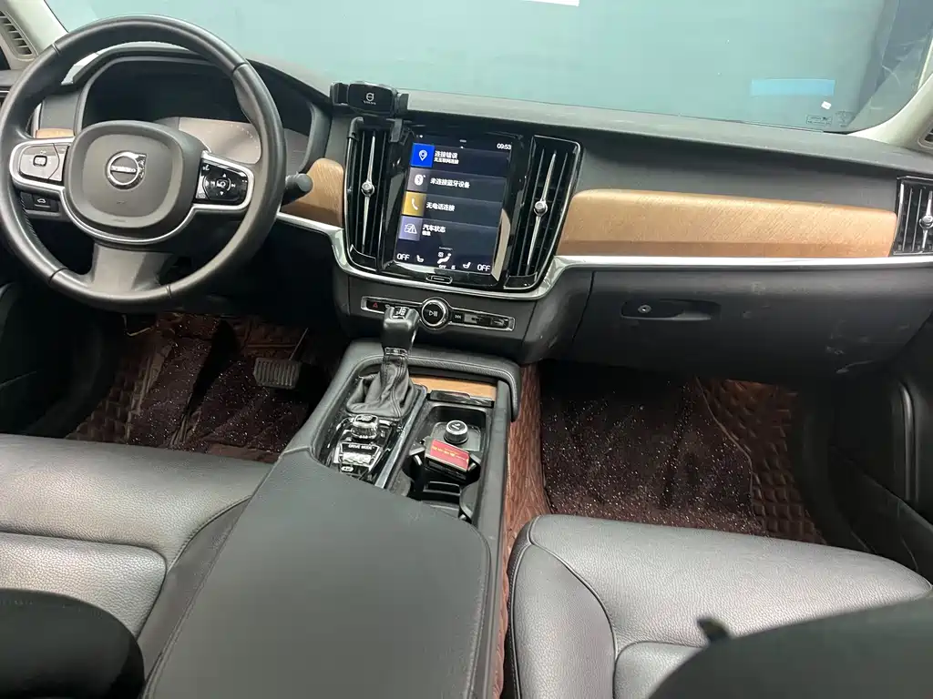 Volvo S90 — фото 6