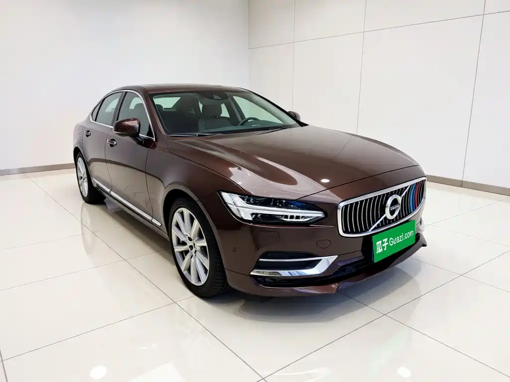 Volvo S90 — фото 3