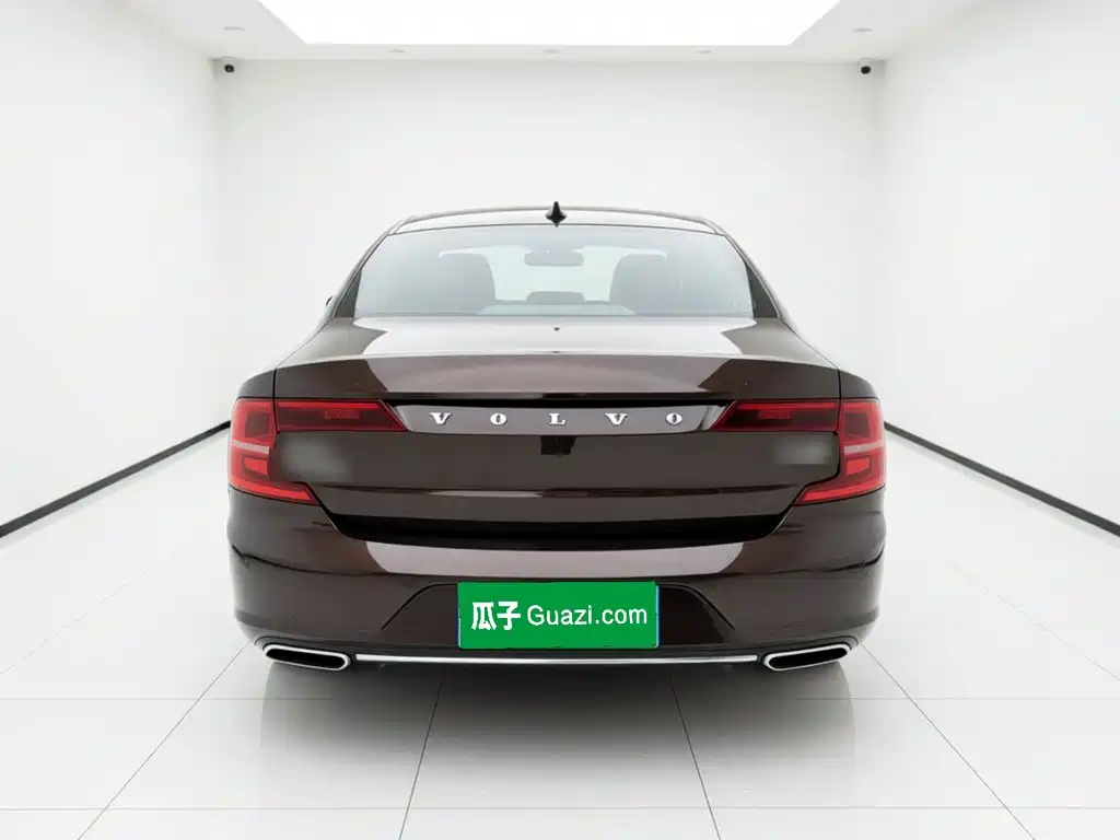 Volvo S90 — фото 5