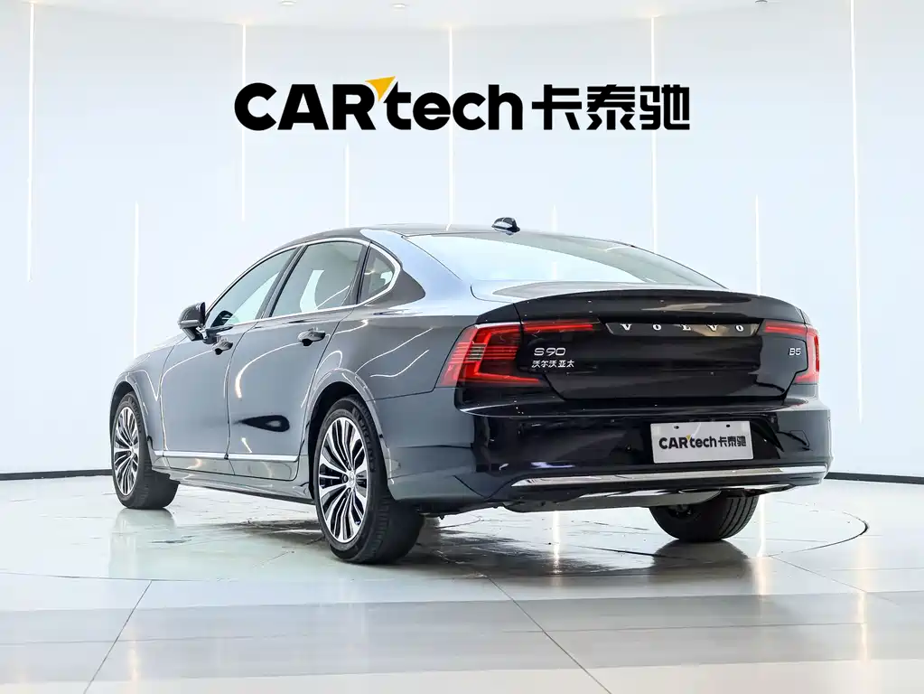 Volvo S90 — фото 5