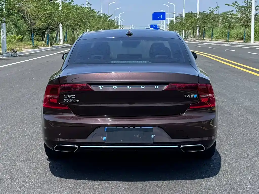 Volvo S90 — фото 5