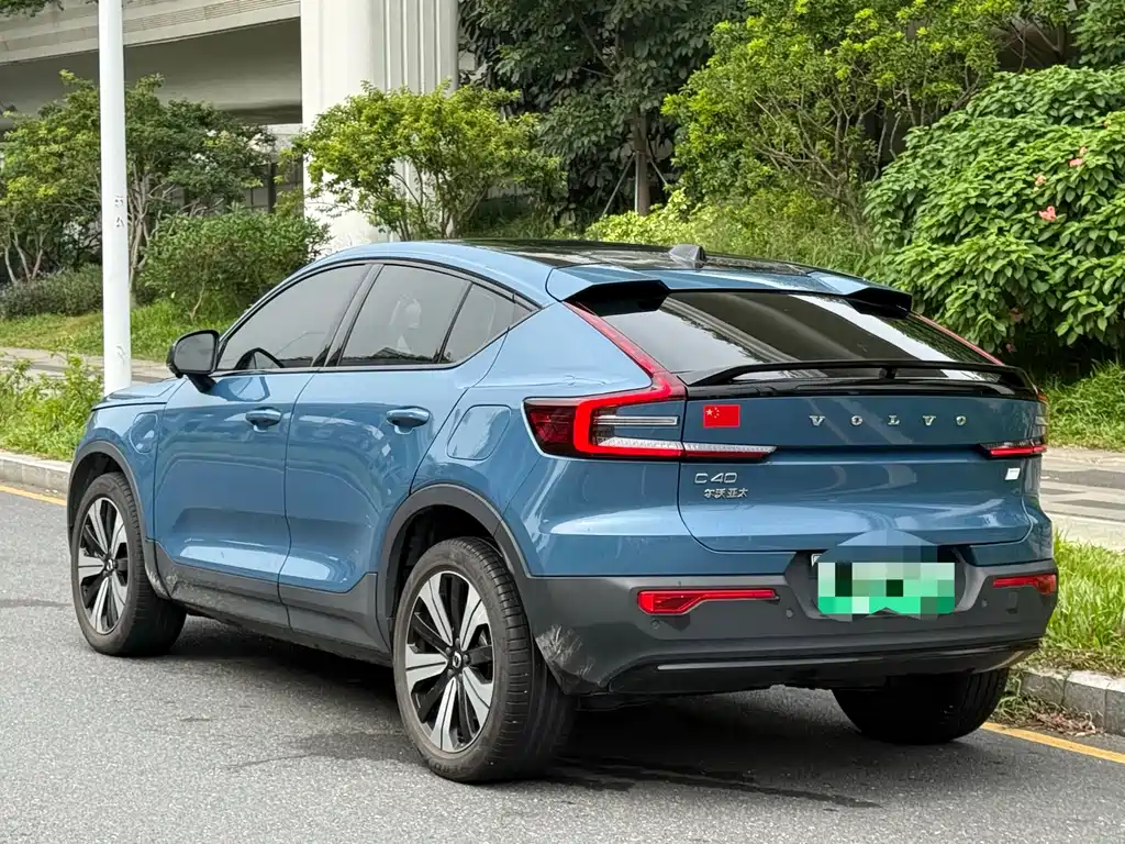 Volvo C40 — фото 6