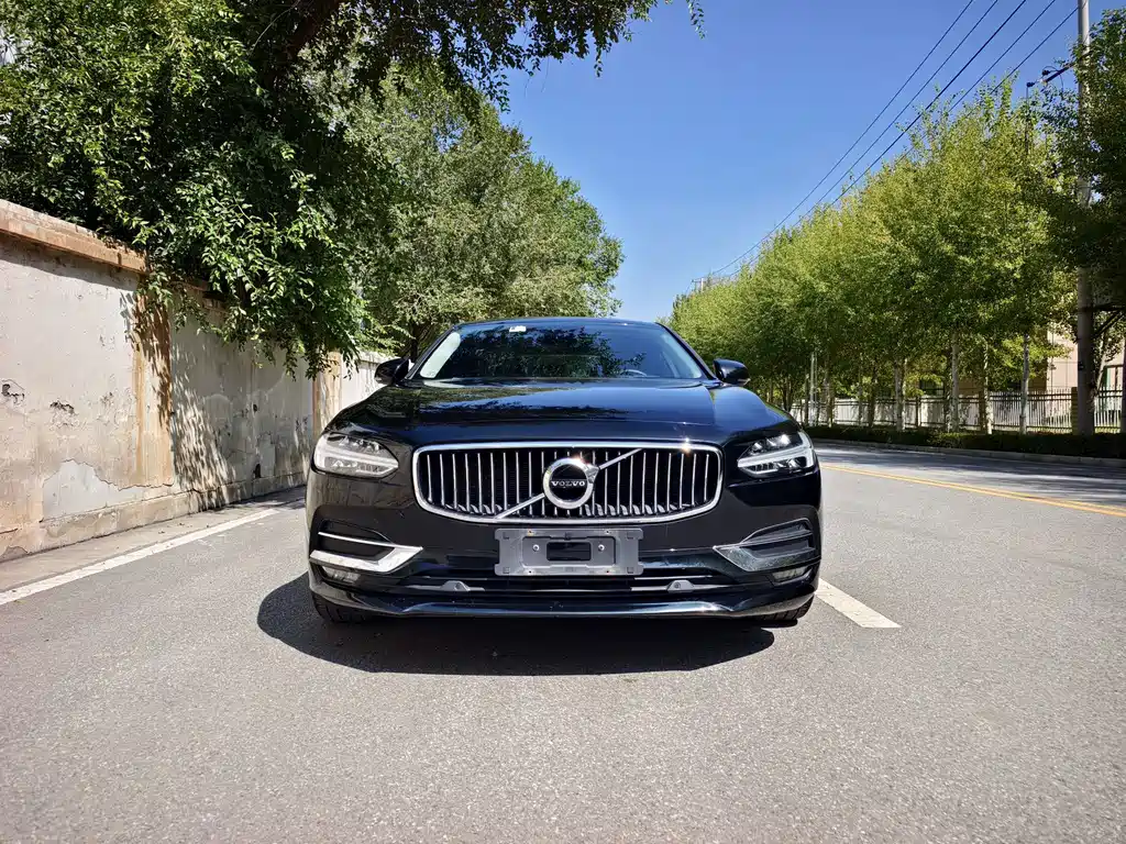 Volvo S90 — фото 2