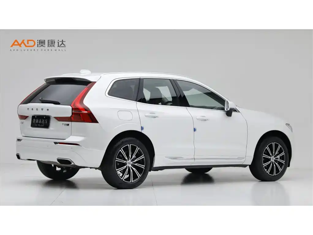 Volvo XC60 — фото 3