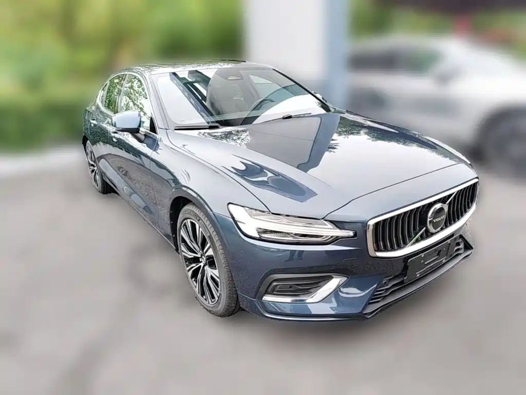 Volvo S60 — фото 6