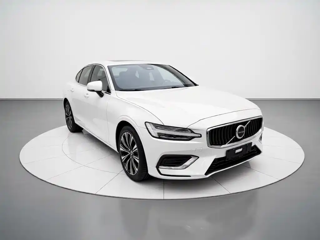 Volvo S60 — фото 6