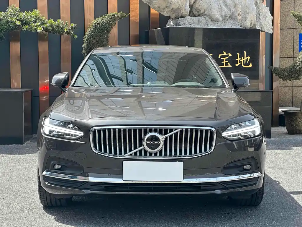 Volvo S90 — фото 2