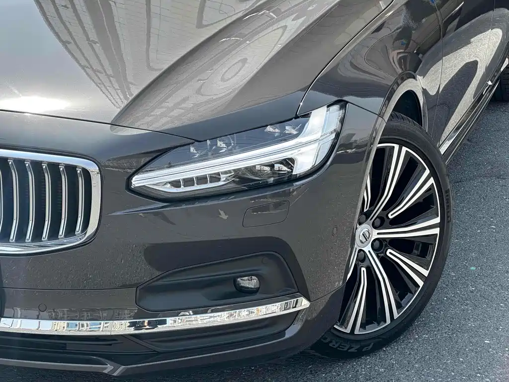 Volvo S90 — фото 4