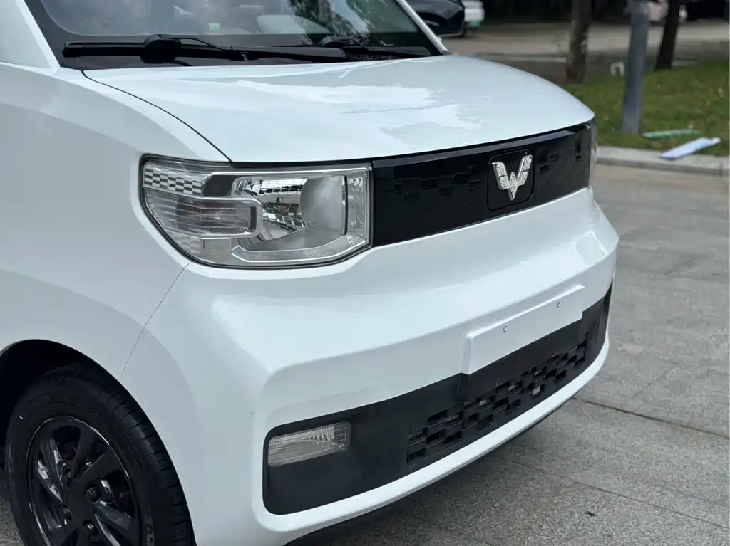 Wuling MINIEV — фото 9