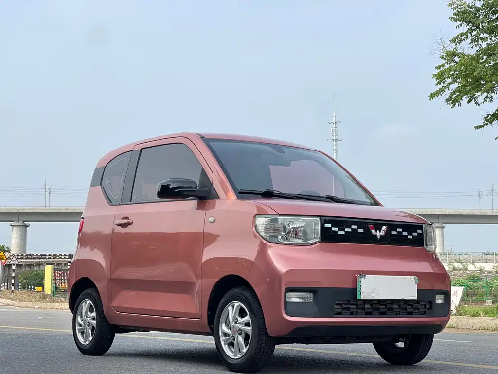 Wuling MINIEV — фото 3