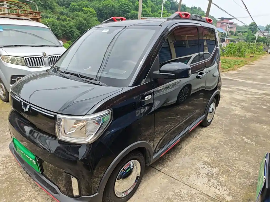 Wuling MINIEV — фото 2