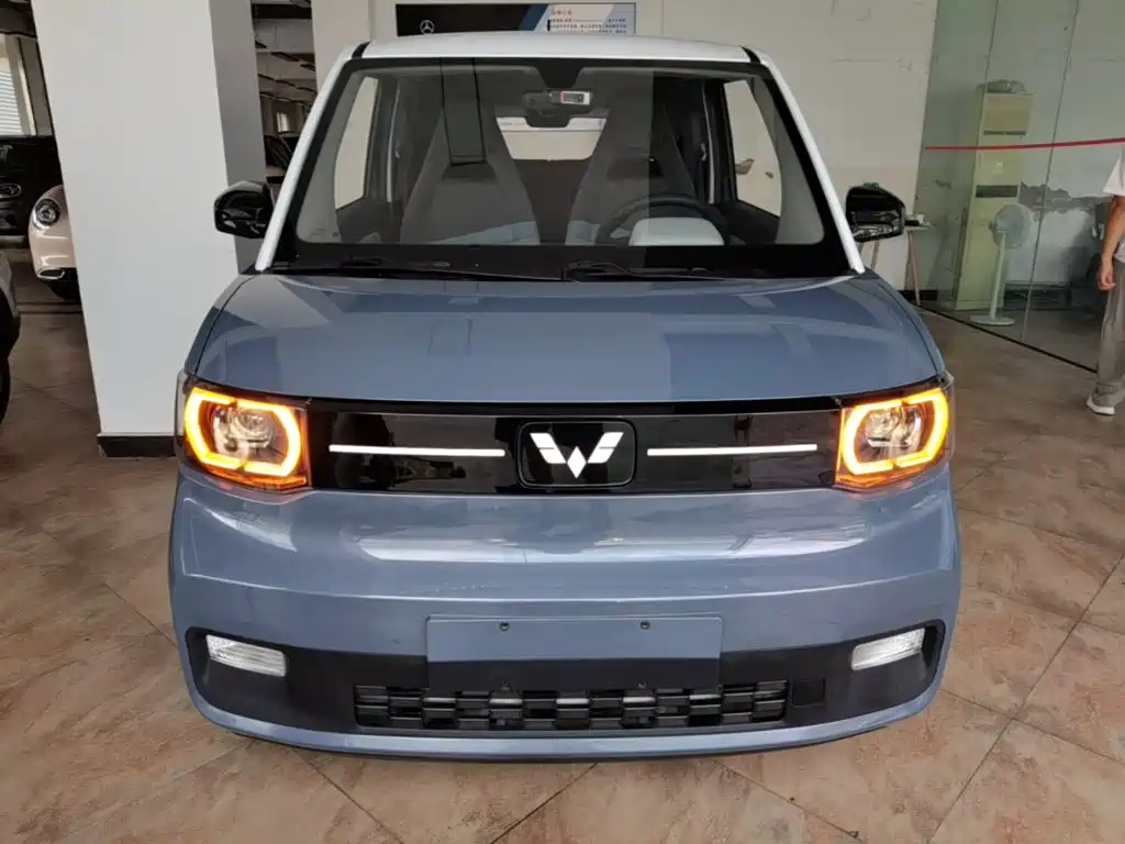 Wuling MINIEV — фото 3