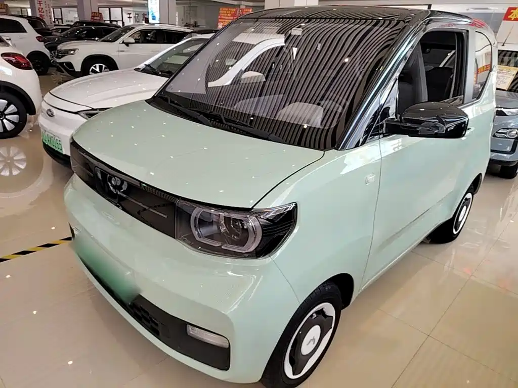 Wuling MINIEV — фото 2