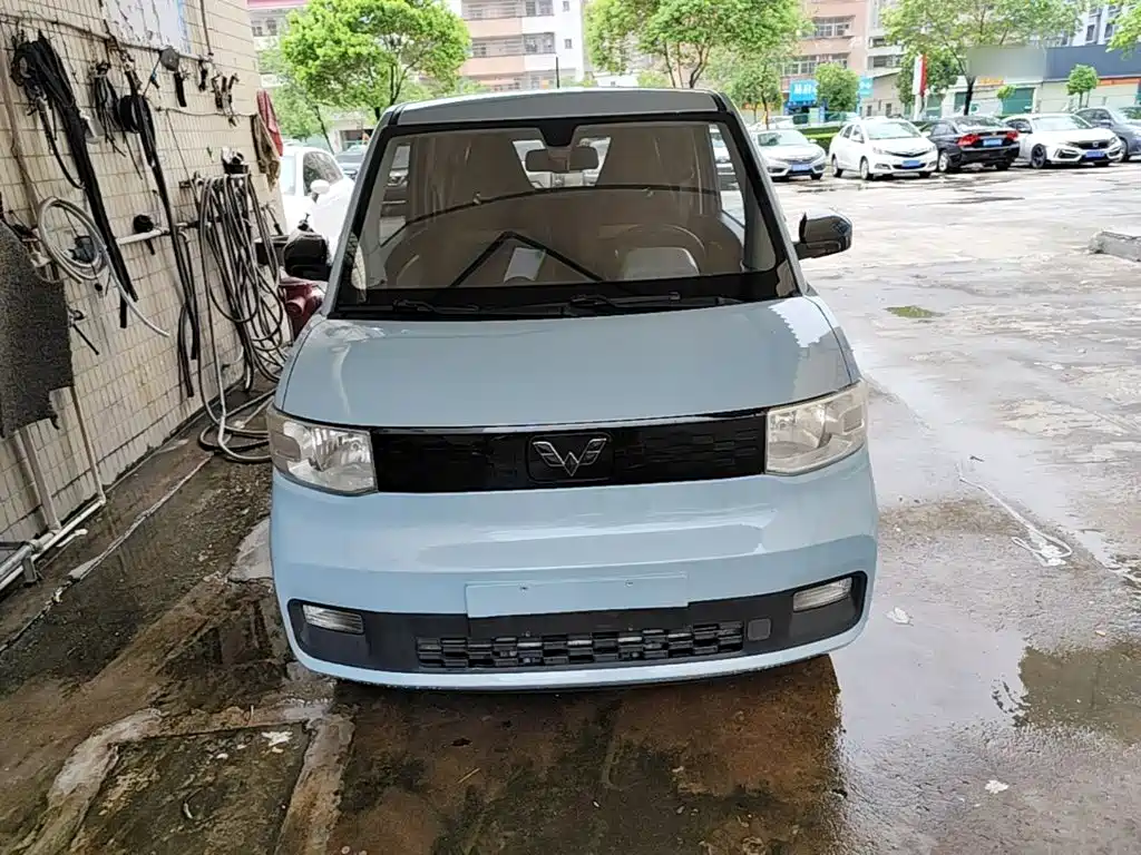 Wuling MINIEV — фото 3