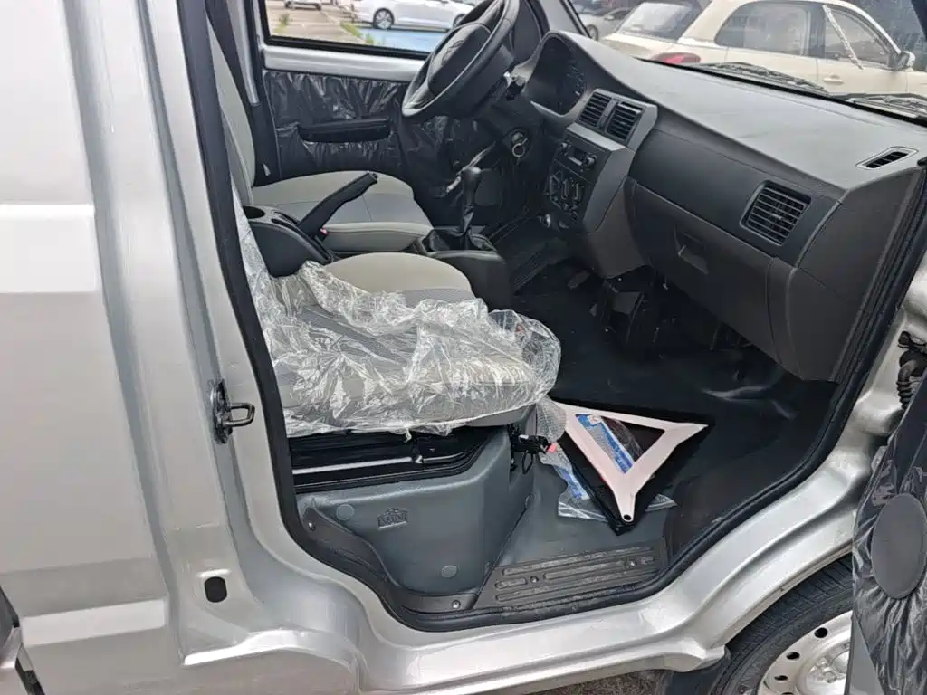 Wuling Rongguang Mini Truck — фото 11