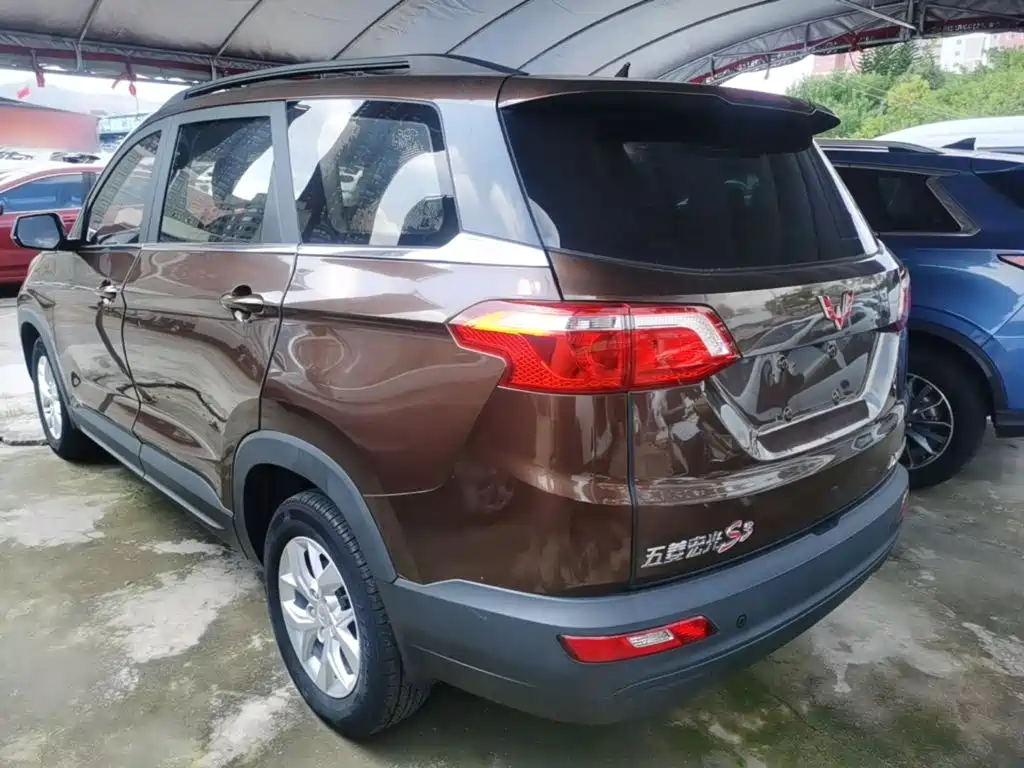 Wuling Hongguang S3 — фото 5
