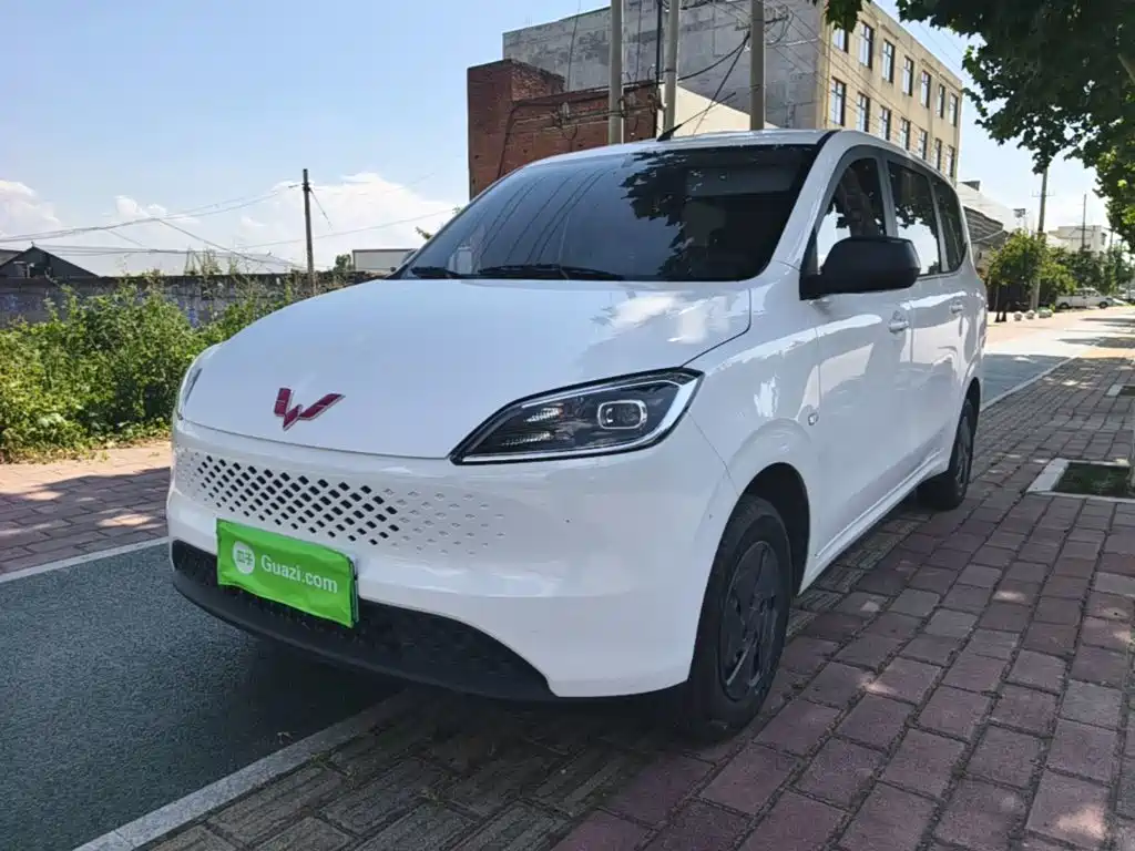 Wuling Hongguang EV — фото 2