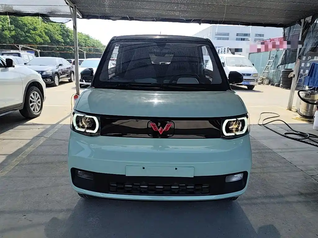Wuling MINIEV — фото 3