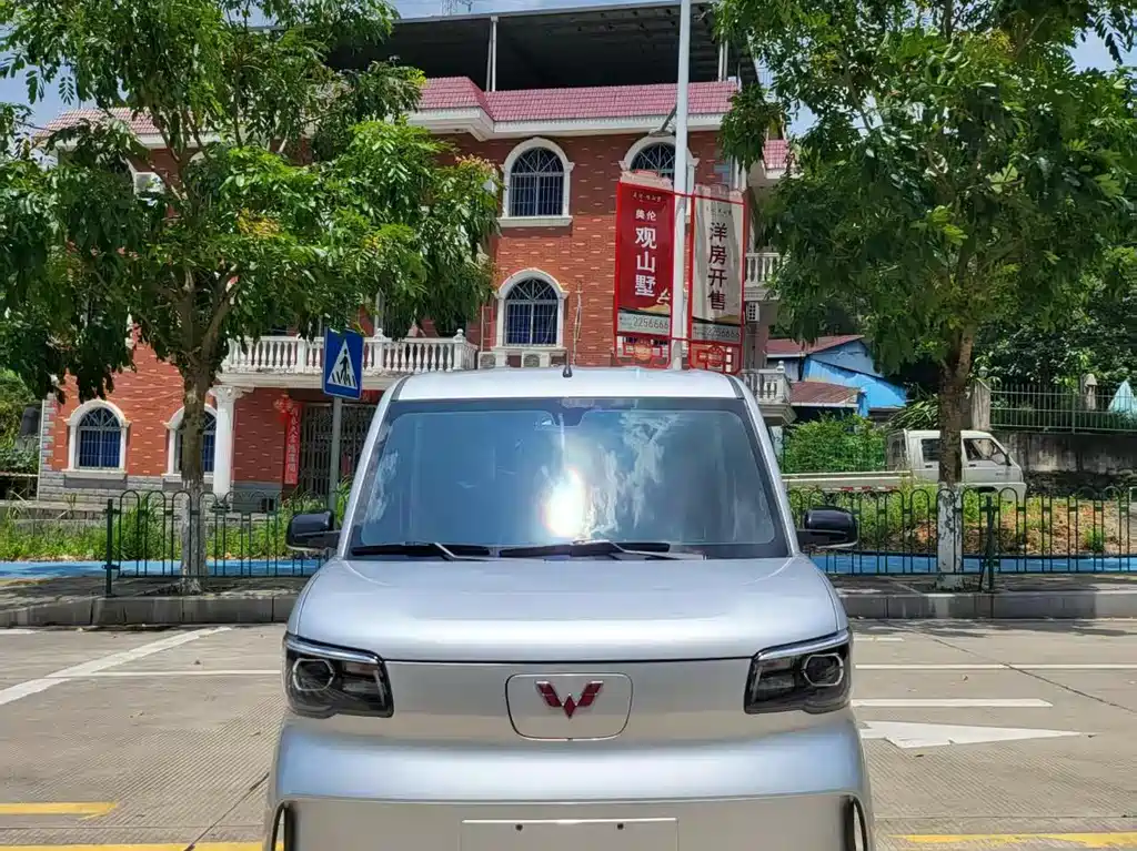 Wuling Zhiguang EV — фото 2