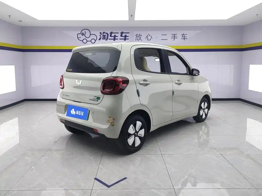 Wuling MINIEV — фото 3